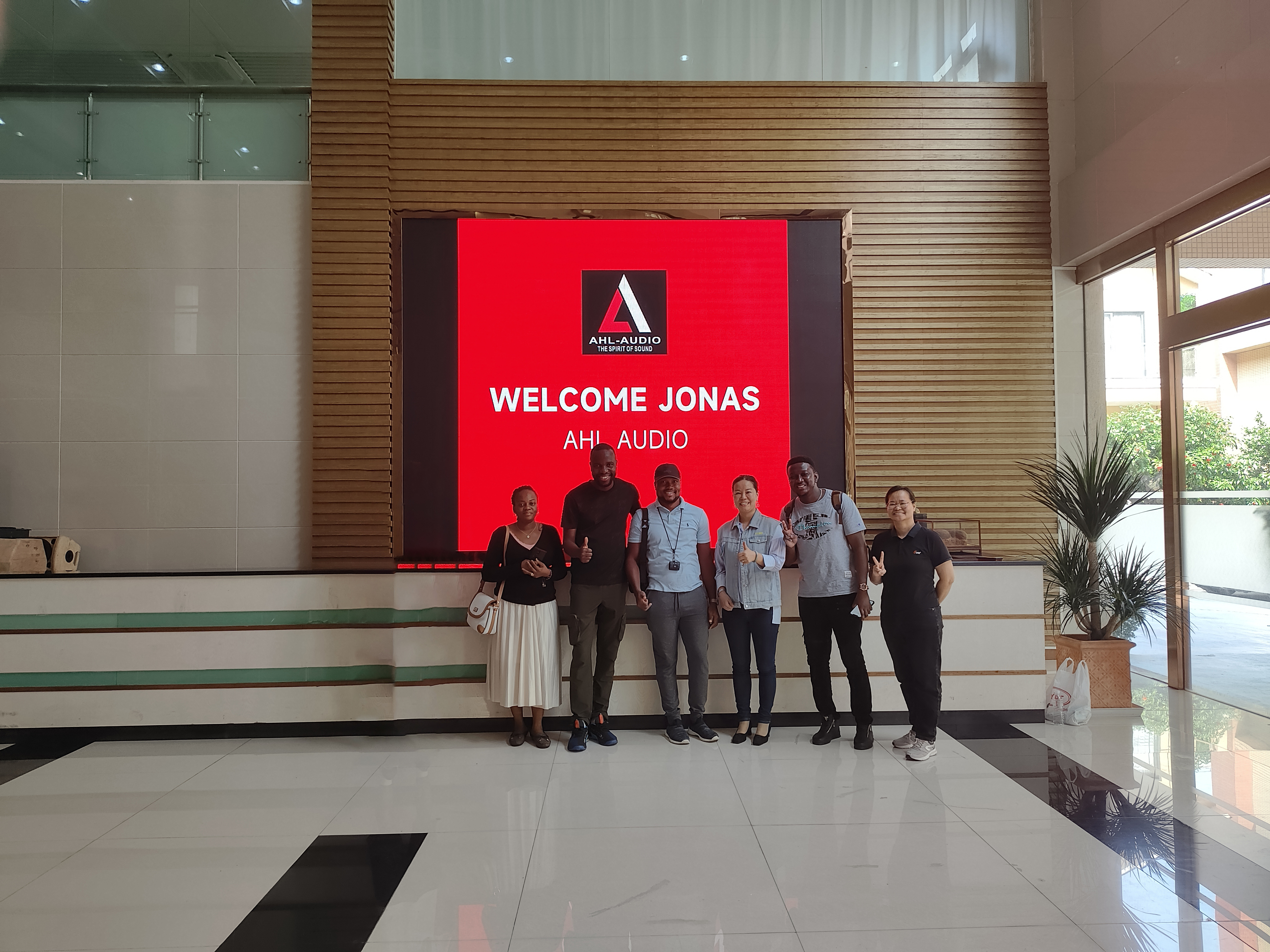 Customer Visit Factory